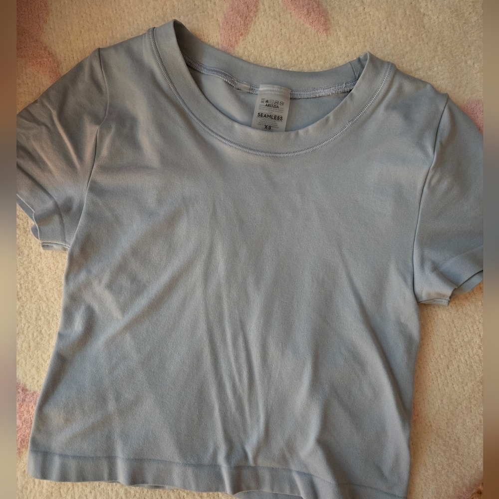 Aritxia seamless crop